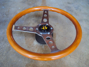 MOMO Super Indy Wood Steering Wheel 