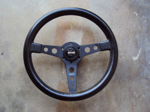 MOMO Prototipo Steering Wheel 